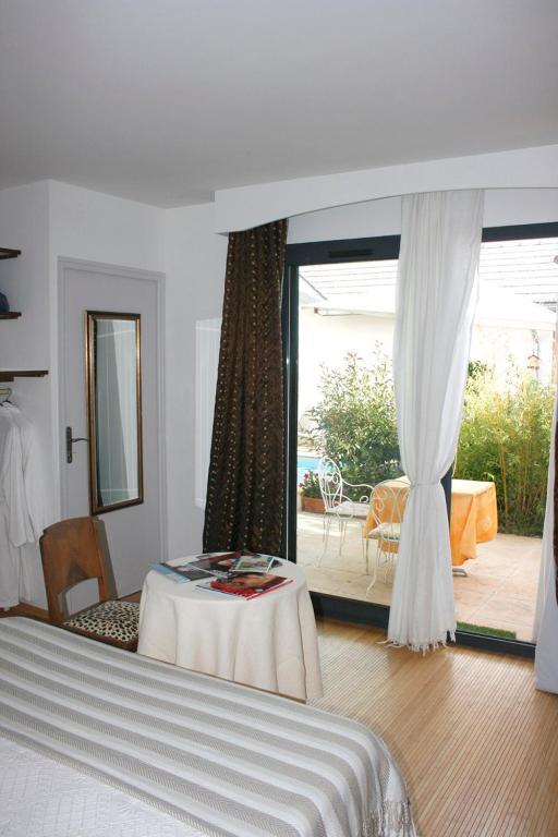 Masdani Hotel Chorges Habitación foto